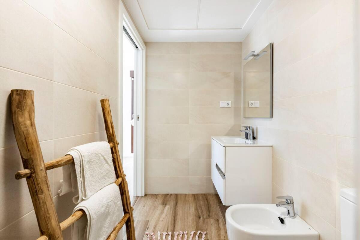 Águilas Luxury Designer Apartment - Unbeatable Sea Views מראה חיצוני תמונה